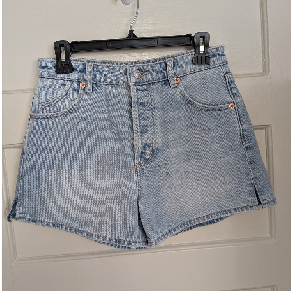 Rollas Original Short High Rise Light Wash Denim Button Fly Shorts Size 26